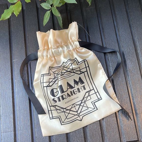 Sephora - Gatsby Themed Gold & Black Makeup Bag - Picture 4 of 12